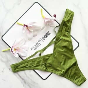 NWT VICTORIA’S SECRET VERY SEXY SMOOTH STRAPPY BACK HIGH-LEG THONG PANTY PERFECT